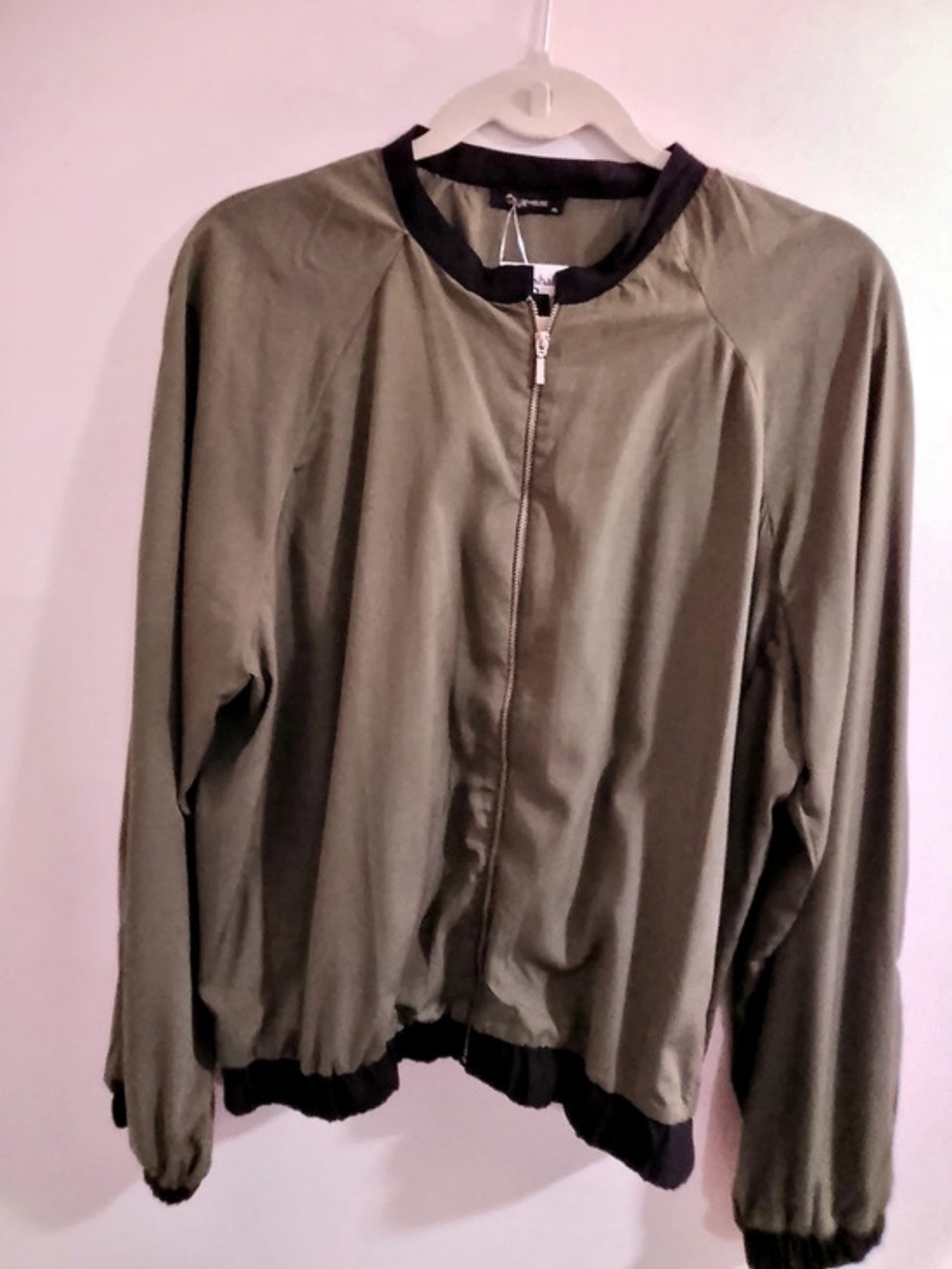 Stylehouse Olive Green Bomber Jacket Size XL NWT